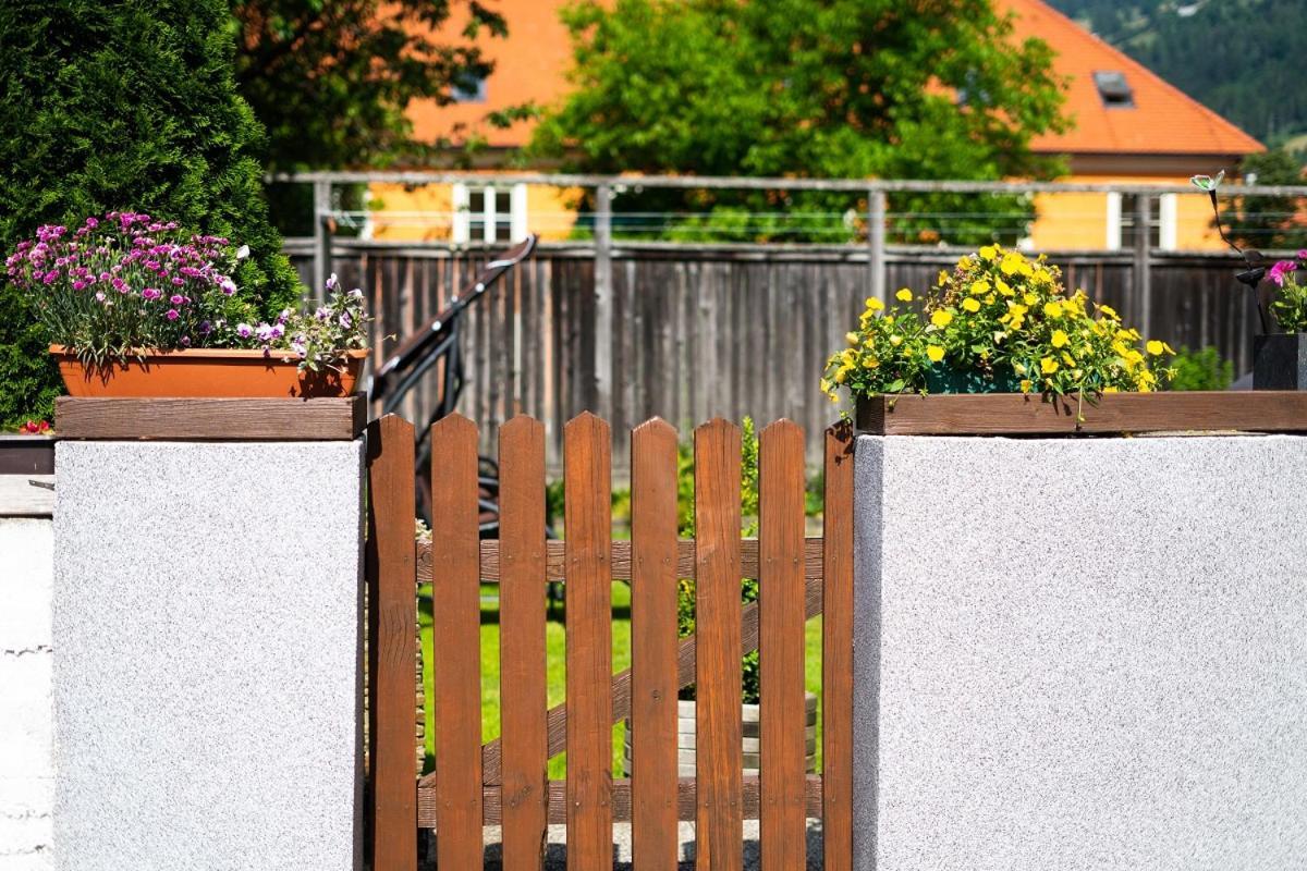 Steinadler Apartman Dog-Friendly, Quiet, Garden House With Private Parking And Beautiful Views Murau Kültér fotó